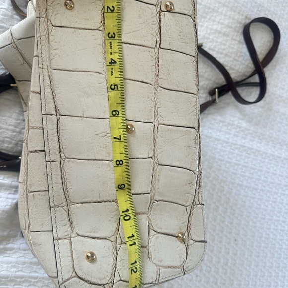 Dooney and Bourke Bag - Picture 10 of 11